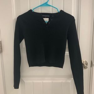 Brandy Melville black cropped sweater
